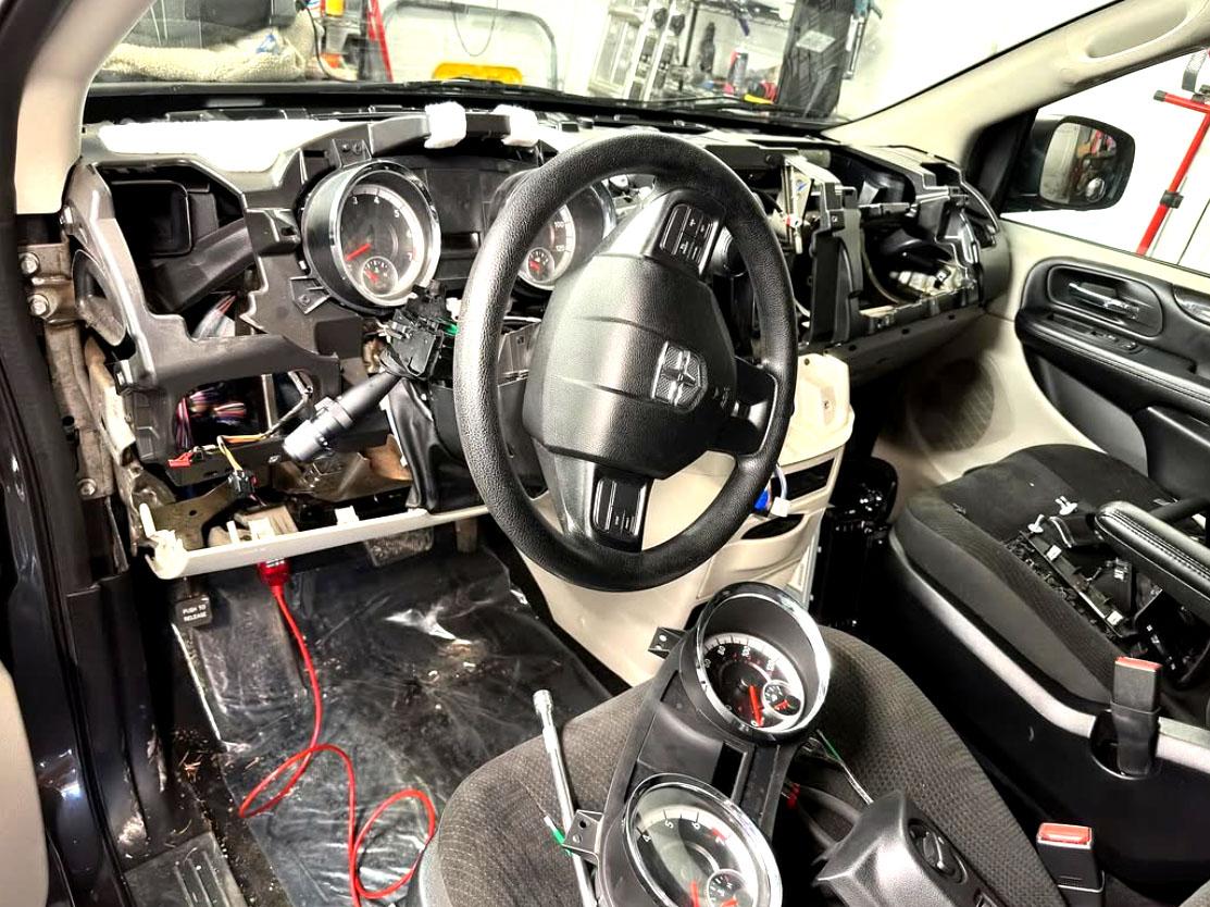 Dodge Grand Caravan 2018 Cluster replacement